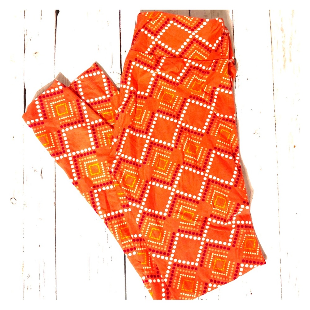 Coral/Orangey LLR leggings OS